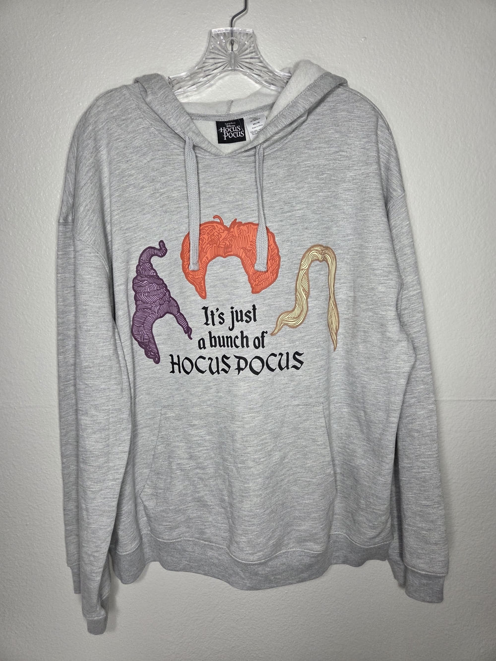 NWOT Disney Hocus Pocus Gray Hoodie With Hair Silhoette Graphic